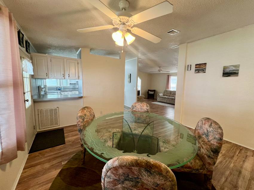 9814 Sucia Circle a Parrish, FL Mobile or Manufactured Home for Sale